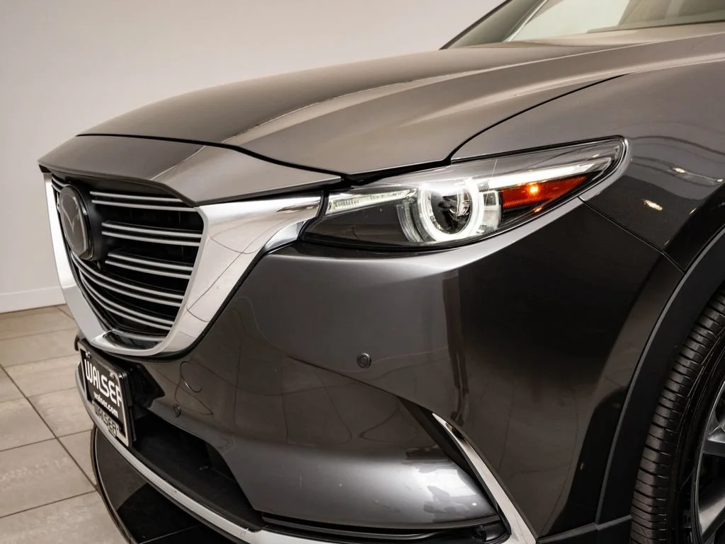 Used 2020 Machine Gray Metallic Mazda Signature image 3