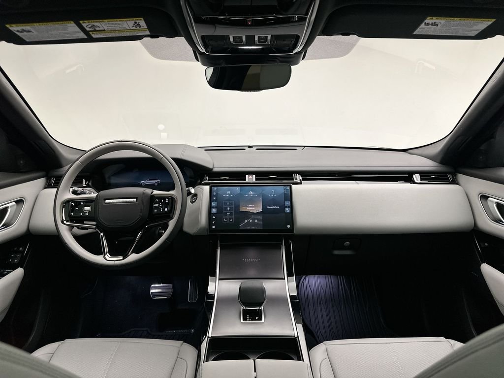 New 2026 Arroios Grey Land Rover P250 Base image 8