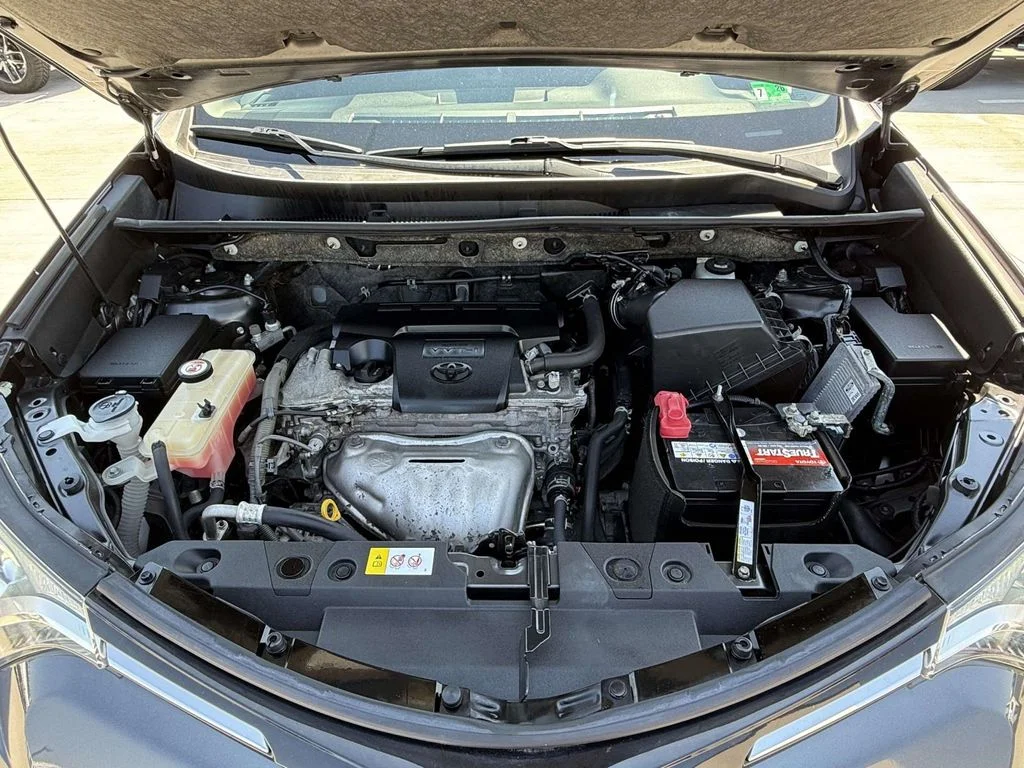 Used 2018 Magnetic Gray Metallic Toyota LE image 12