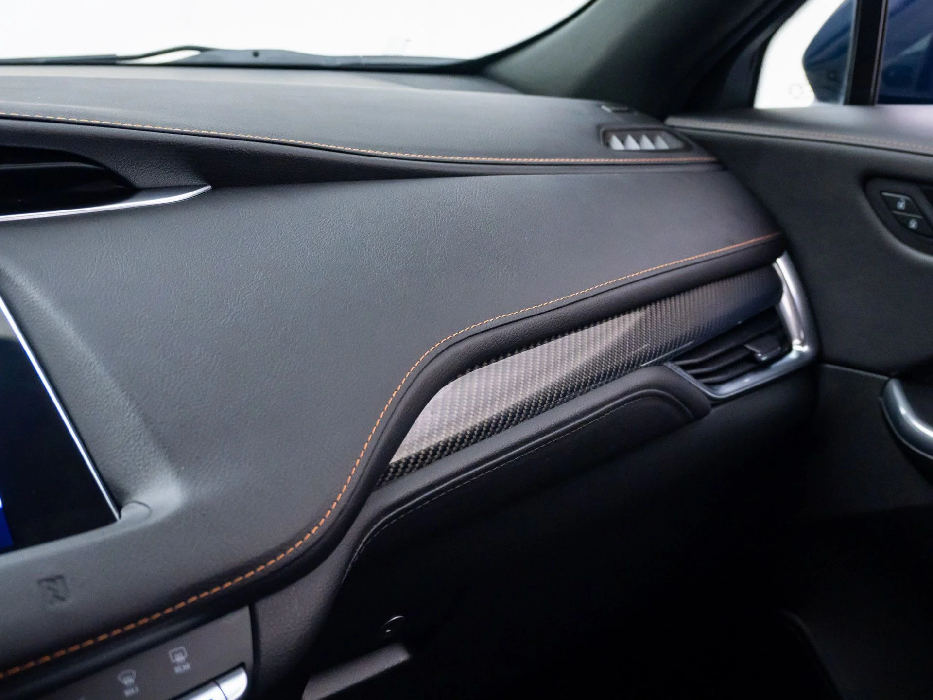 Used 2020 Blue Cadillac Sport image 25
