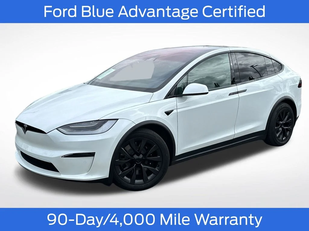 2022 Tesla Model X Plaid's photo