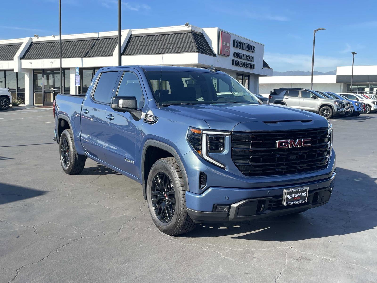 2026 GMC Sierra 1500 Elevation - Photo 3