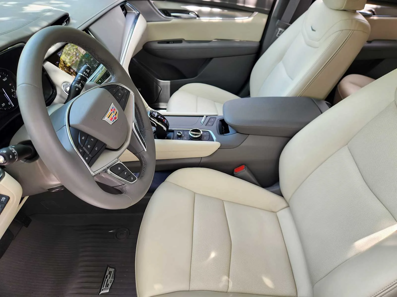 2026 Cadillac XT5 Premium Luxury - Photo 8