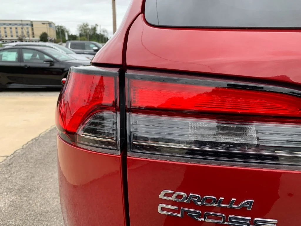 Used 2024 Red Toyota XLE image 33