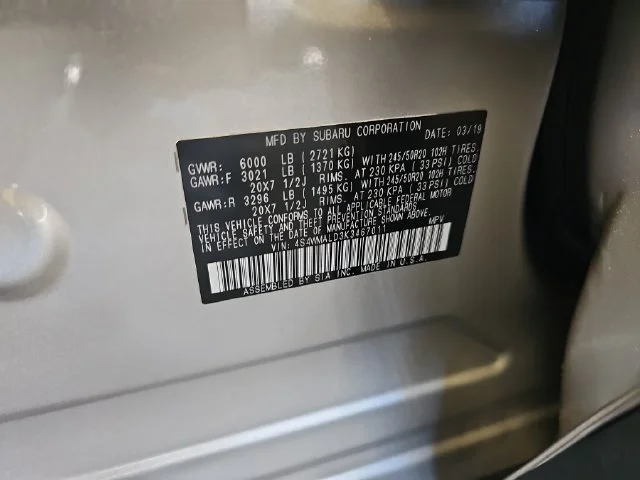 Used 2019 Gray Subaru Limited image 35