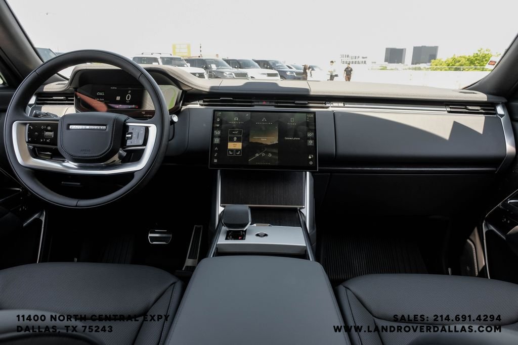 New 2026 Fuji White Land Rover SE image 15