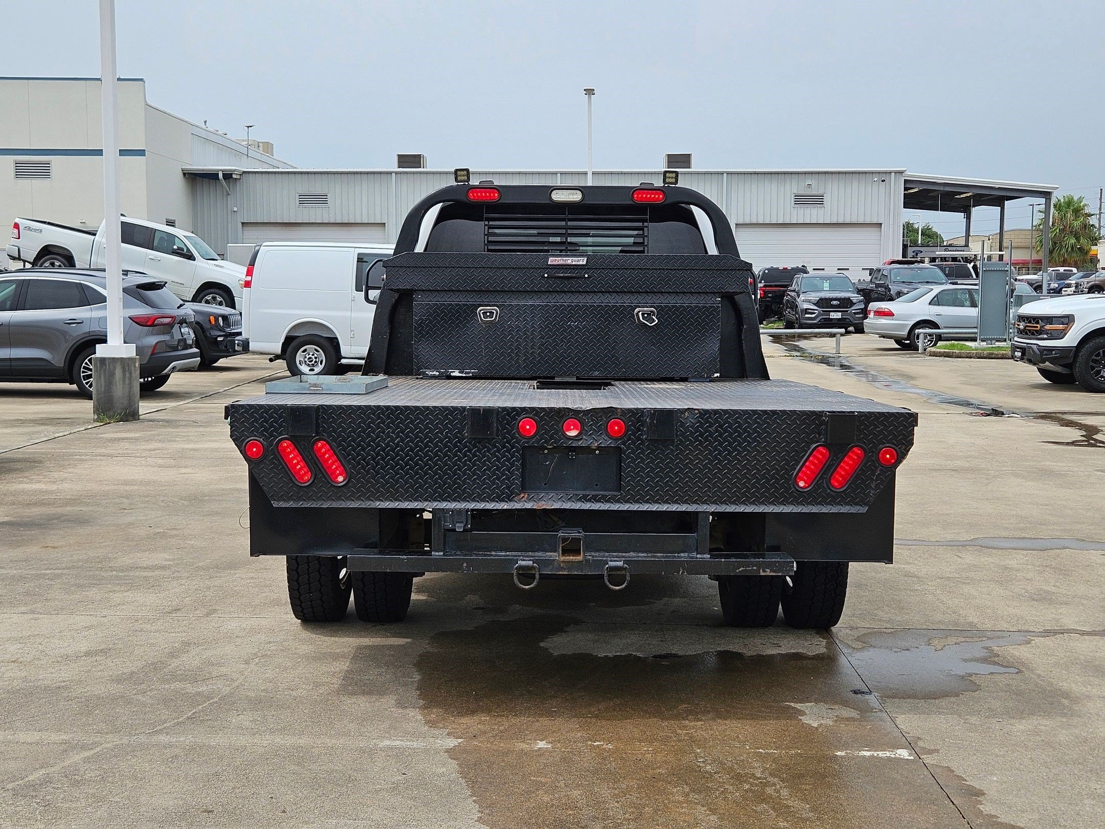 Used 2020 Oxford White Ford XLT image 4