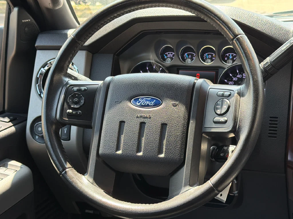 Used 2016 Black Ford Lariat image 13