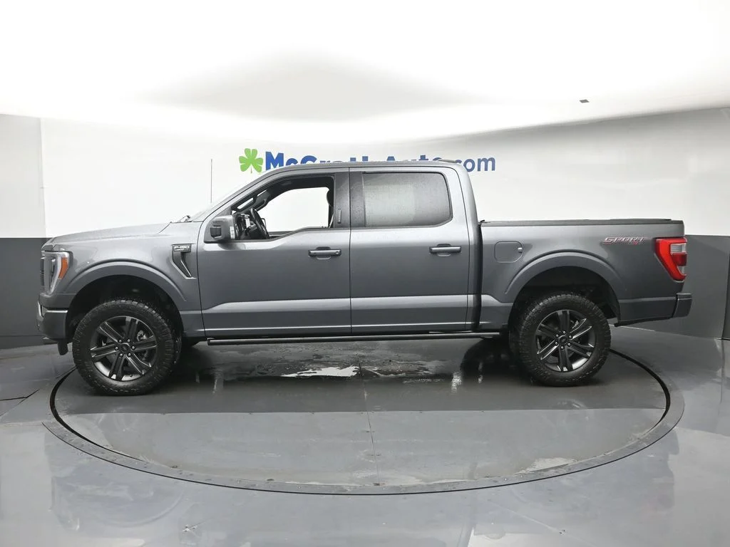 Used 2023 Gray Ford Lariat image 23