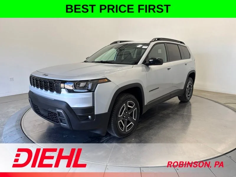 New 2026 Silver Zynith Clearcoat Jeep Limited image 3