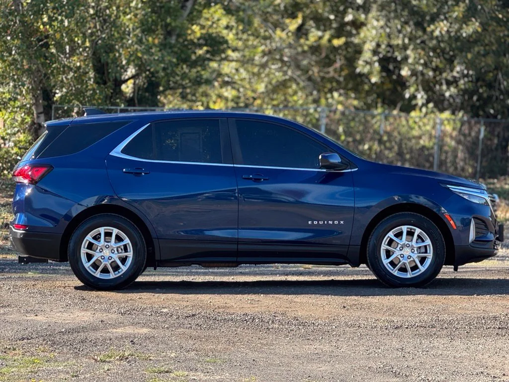 Used 2022 Blue Glow Metallic Chevrolet LT image 8