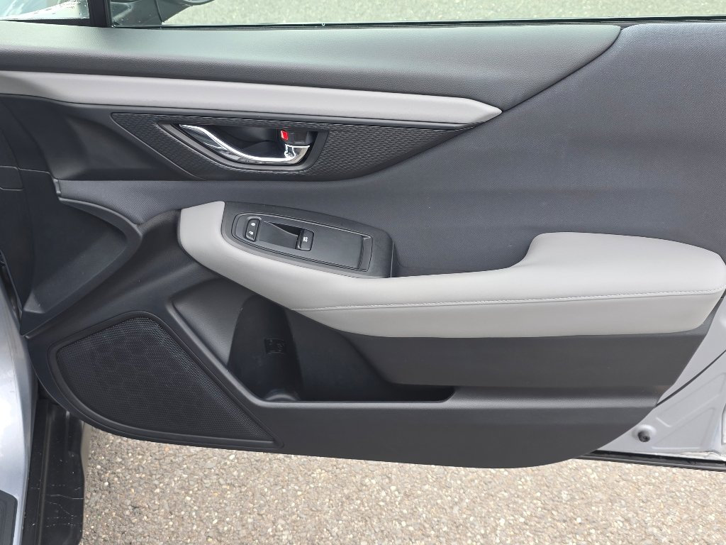 Used 2020 Ice Silver Metallic Subaru Premium image 20