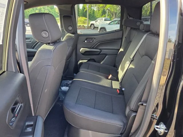 2026 Chevrolet Colorado LT - Photo 16