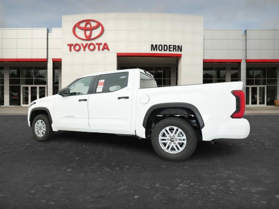 New 2026 Ice Cap Toyota SR5 image 13