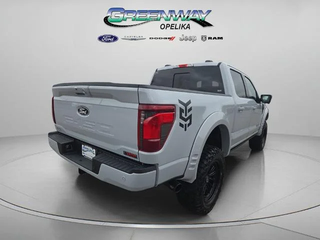 New 2025 Space White Metallic Ford XLT image 7