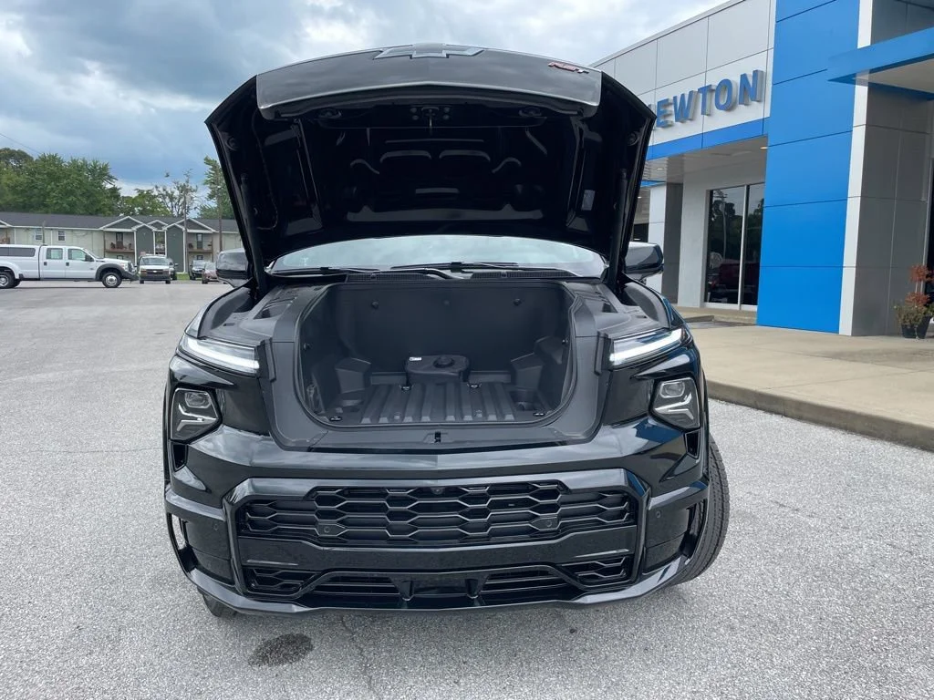 2024 Chevrolet Silverado EV RST - Photo 113