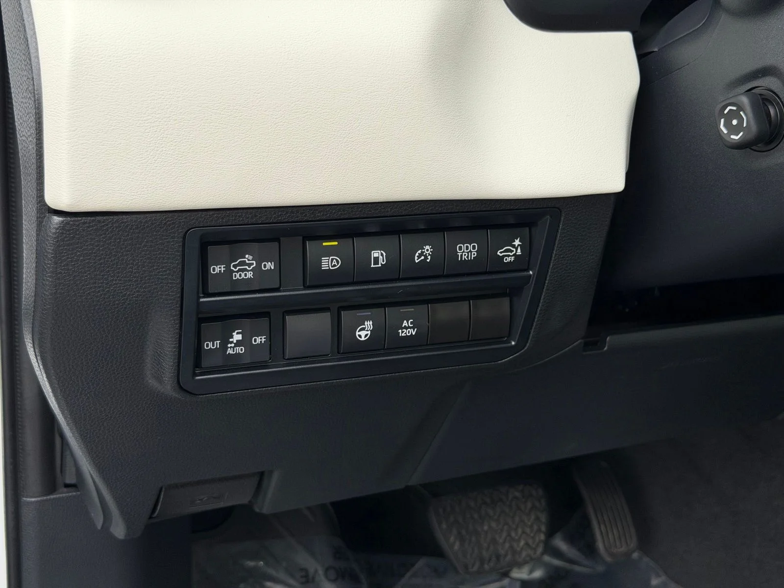 Used 2023 Beige Toyota Capstone image 15