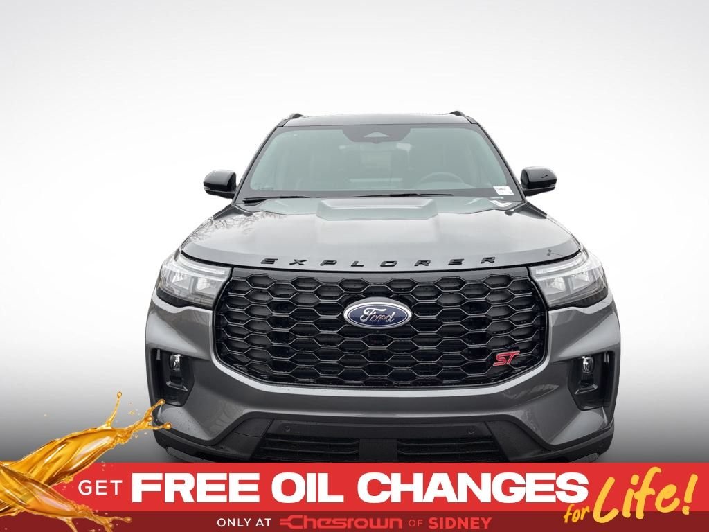 2026 Ford Explorer ST - Photo 10