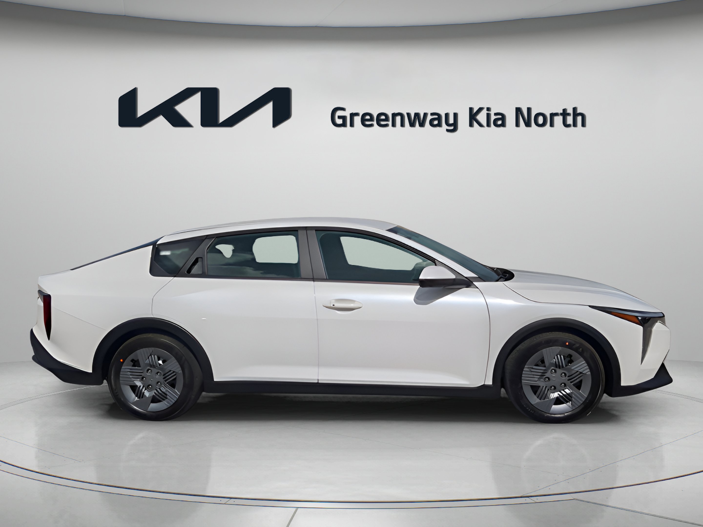 New 2026 Snow White Pearl Kia LX image 8