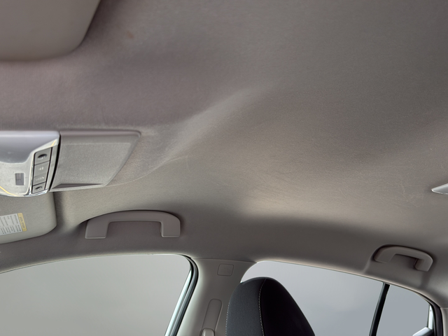 Used 2023 White Nissan SV image 17