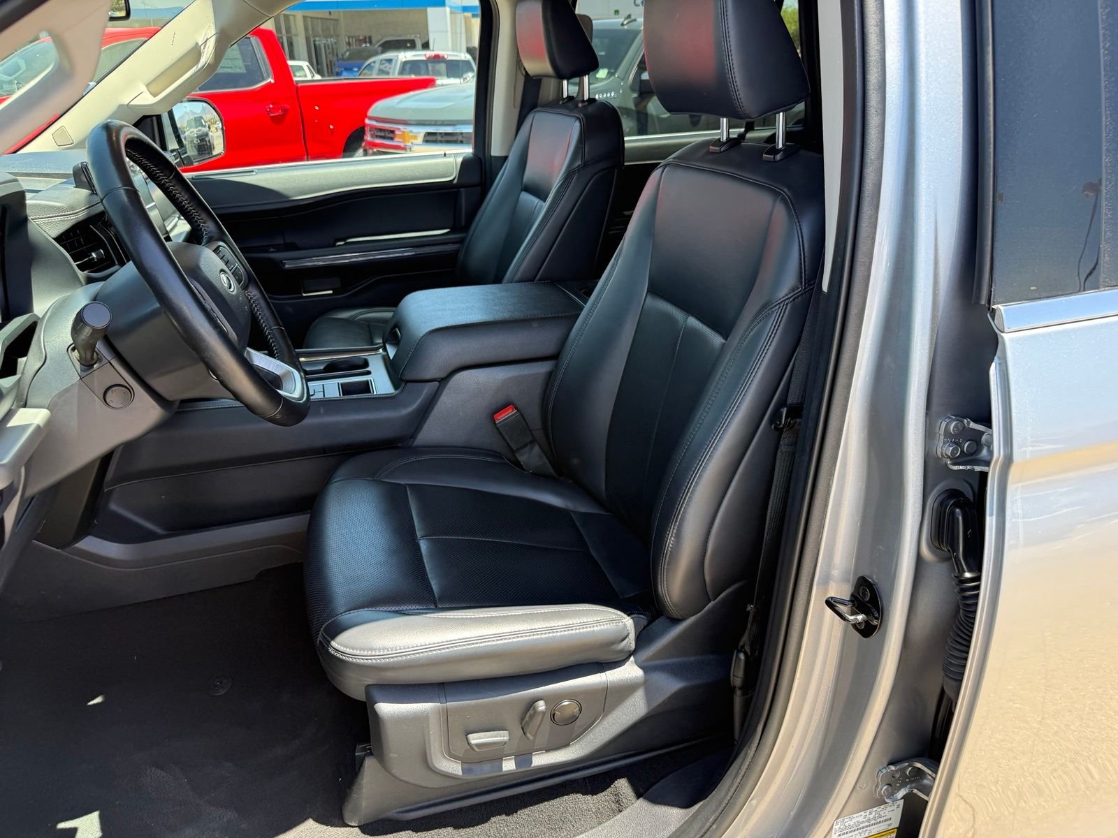2024 Ford Expedition XLT - Photo 35