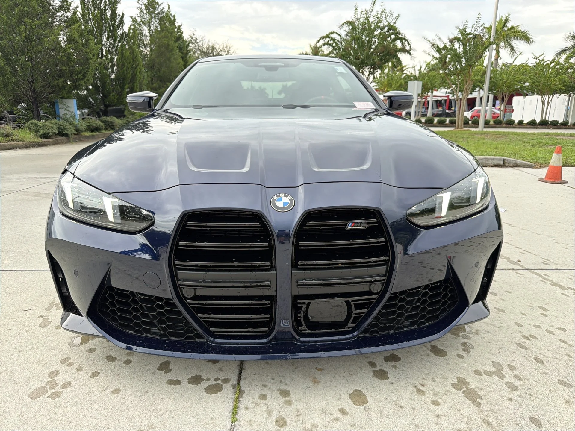 Used 2025 Tanzanite Blue II Metallic BMW Competition image 2