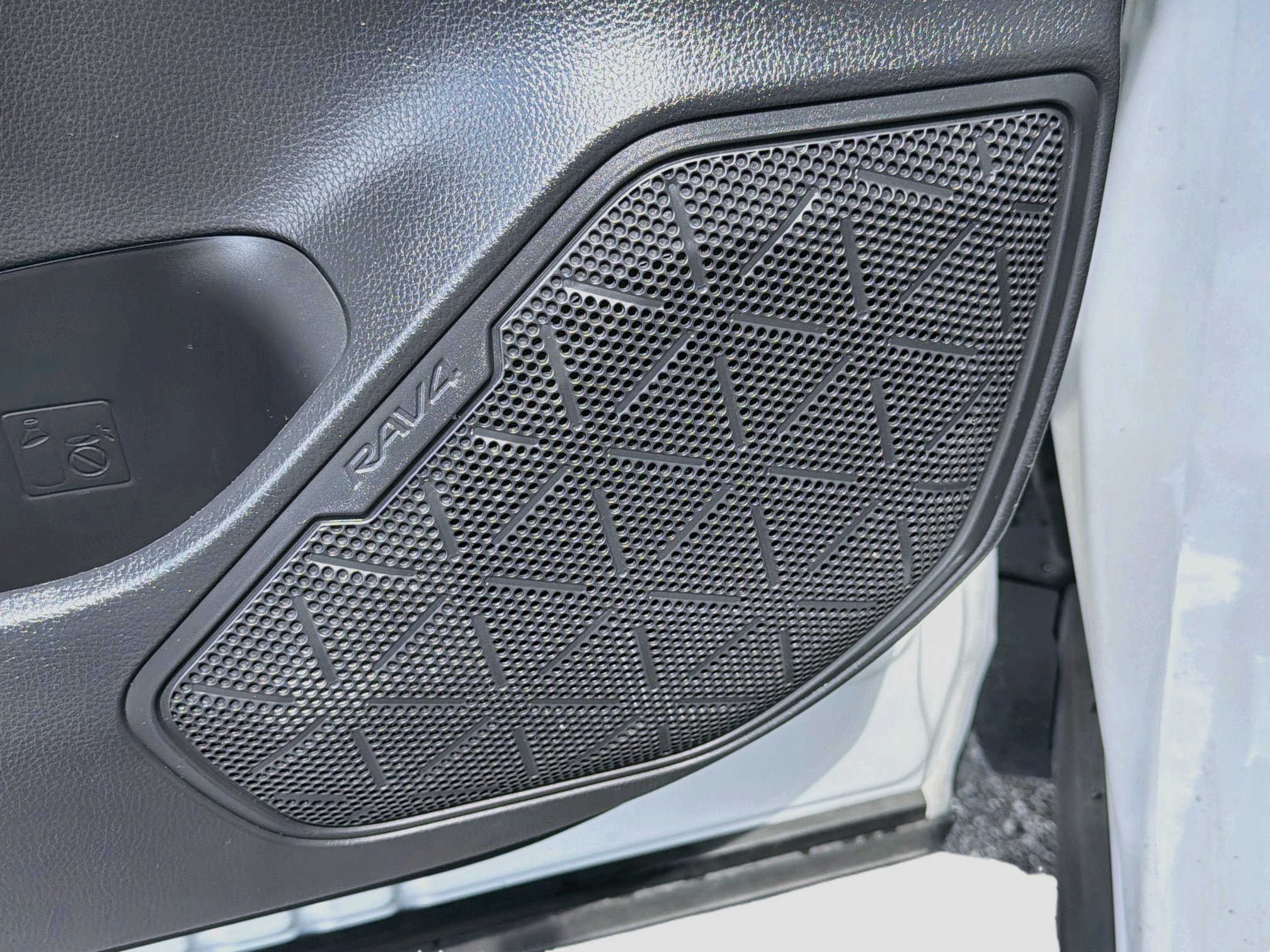 2024 Toyota RAV4 Adventure - Photo 22
