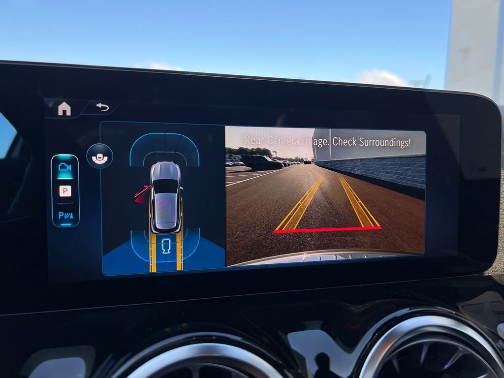 New 2026 Mountain Grey Metallic Mercedes-Benz GLA 250 image 20
