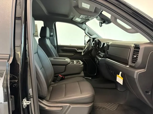 New 2026 Black Chevrolet LT image 25