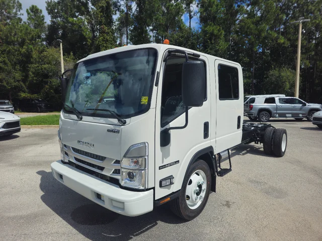 2027 Isuzu NPR-HD N-Series 