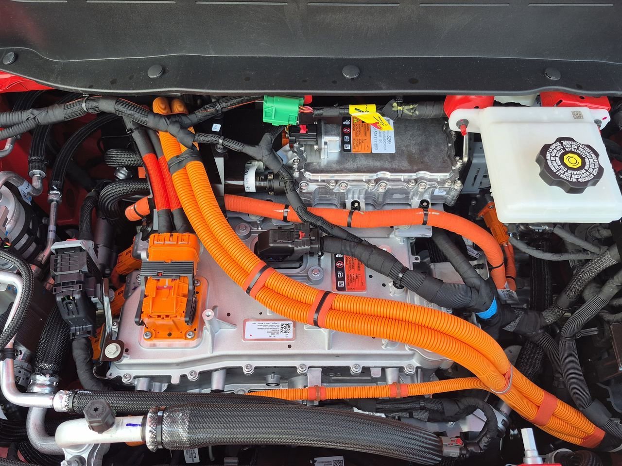 New 2027 Habanero Orange Chevrolet RS image 30