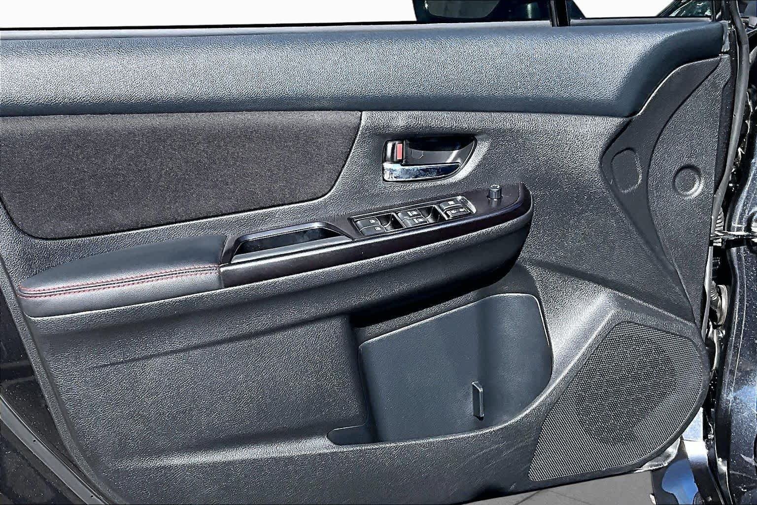 Used 2019 Dark Gray Metallic Subaru  image 25