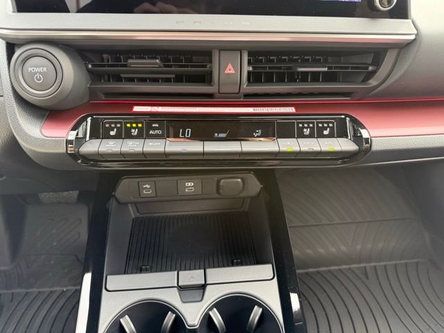 2025 Toyota Prius XSE Premium - Photo 28