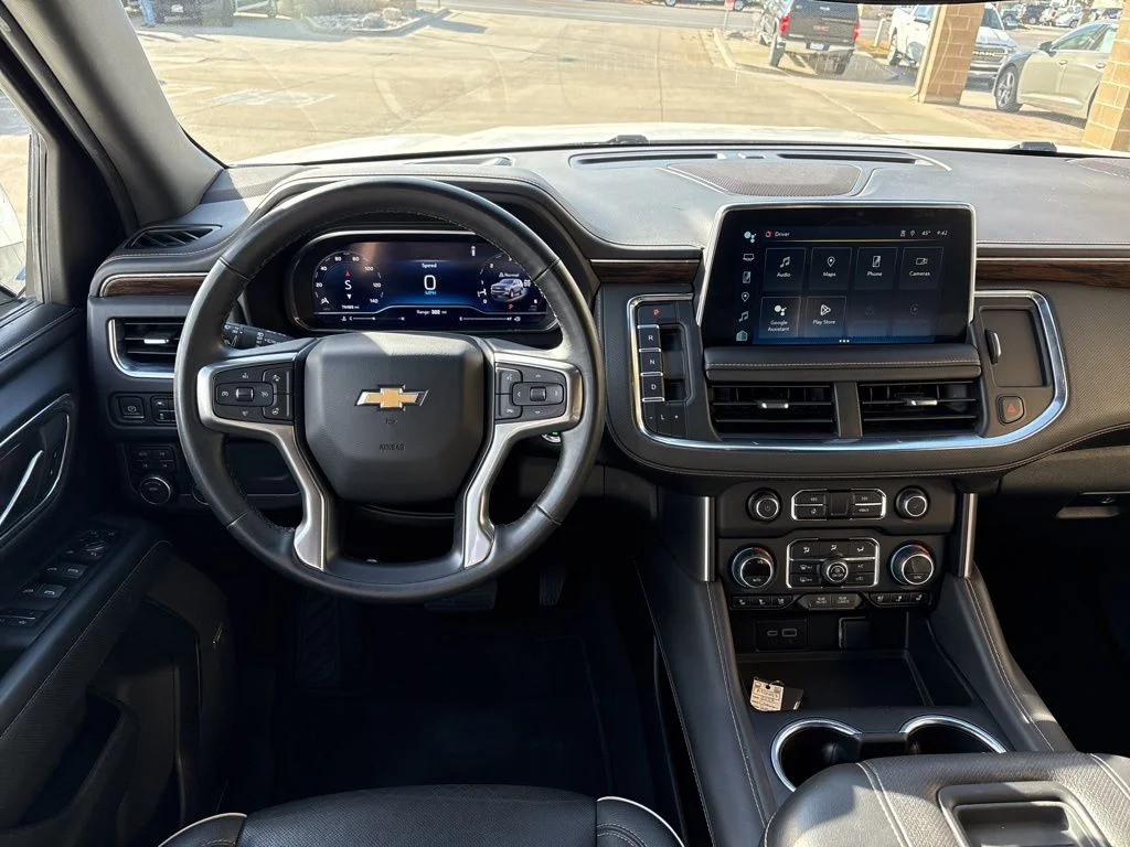 Used 2023 White Chevrolet Premier image 7