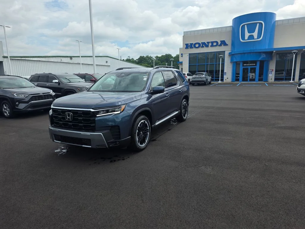Certified Used 2026 Smoke Blue Pearl Honda Touring image 8