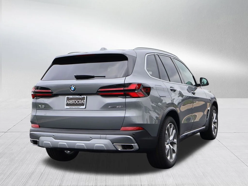 New 2026 Gray BMW xDrive40i image 26
