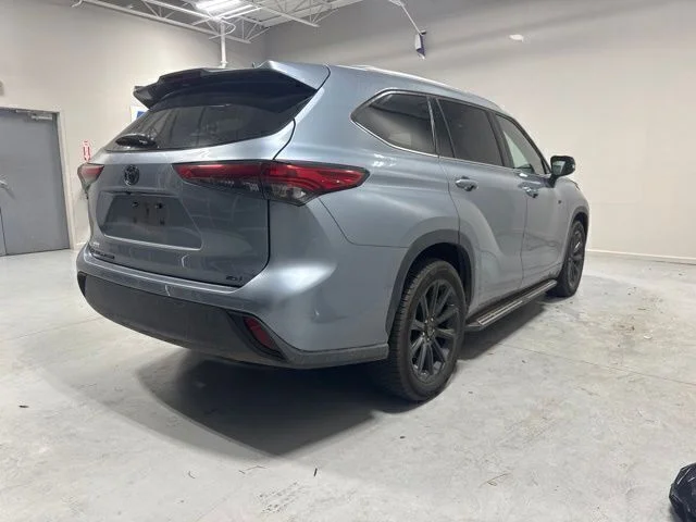 Used 2021  Toyota XLE image 5