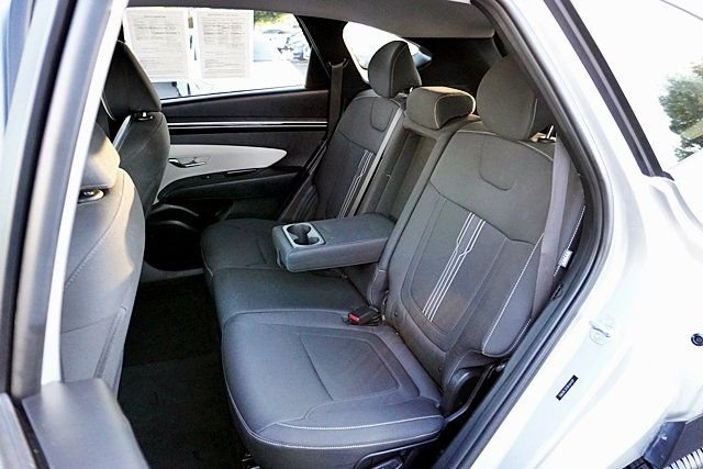 Used 2024 Silver Hyundai SEL image 16