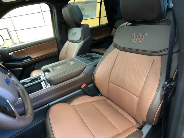 New 2026 Star White Metallic Tri-Coat Ford MAX King Ranch® image 10