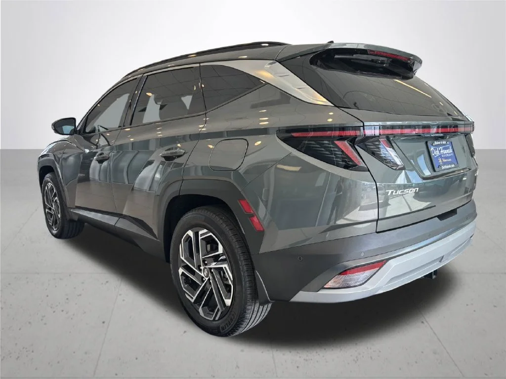 Used 2025 Gray Hyundai Limited image 10