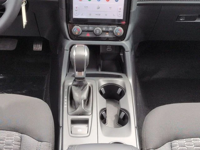 New 2026 Avalanche Ford XLT image 19