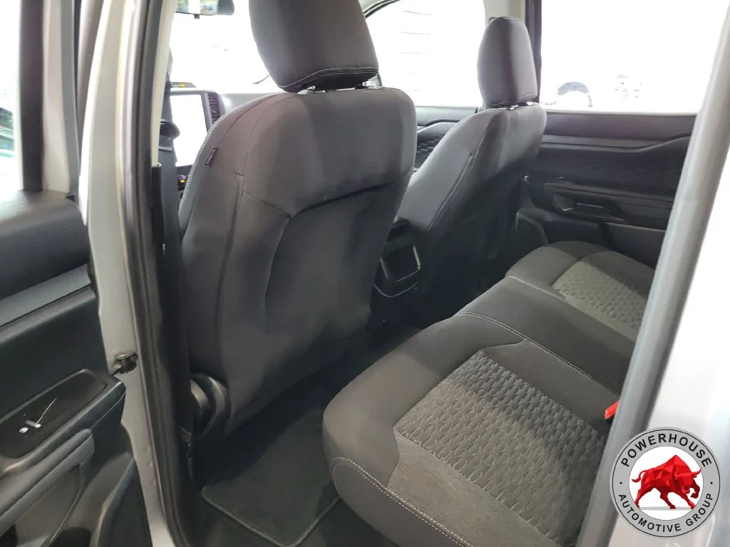 Used 2024 Silver Ford XL image 14