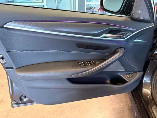 Used 2023 Dark Graphite Metallic BMW 530i xDrive image 14