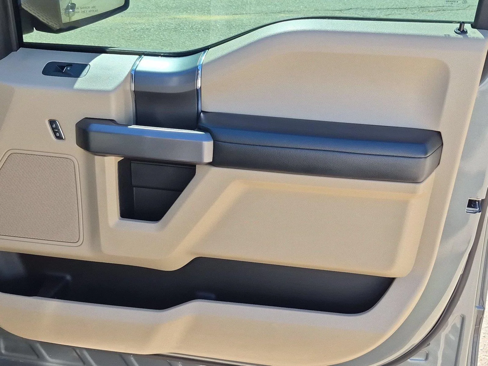 Used 2020  Ford XLT image 33