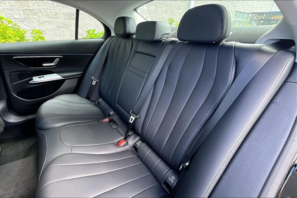 New 2026 Black Mercedes-Benz E 350 image 10
