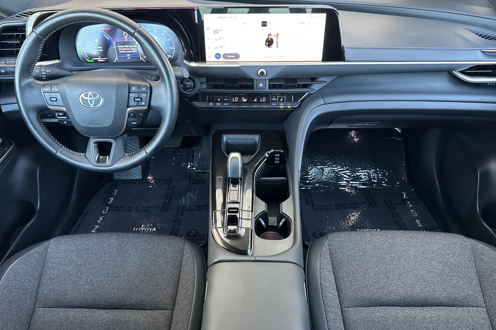 Certified Used 2024 Oxygen White Toyota XLE image 12