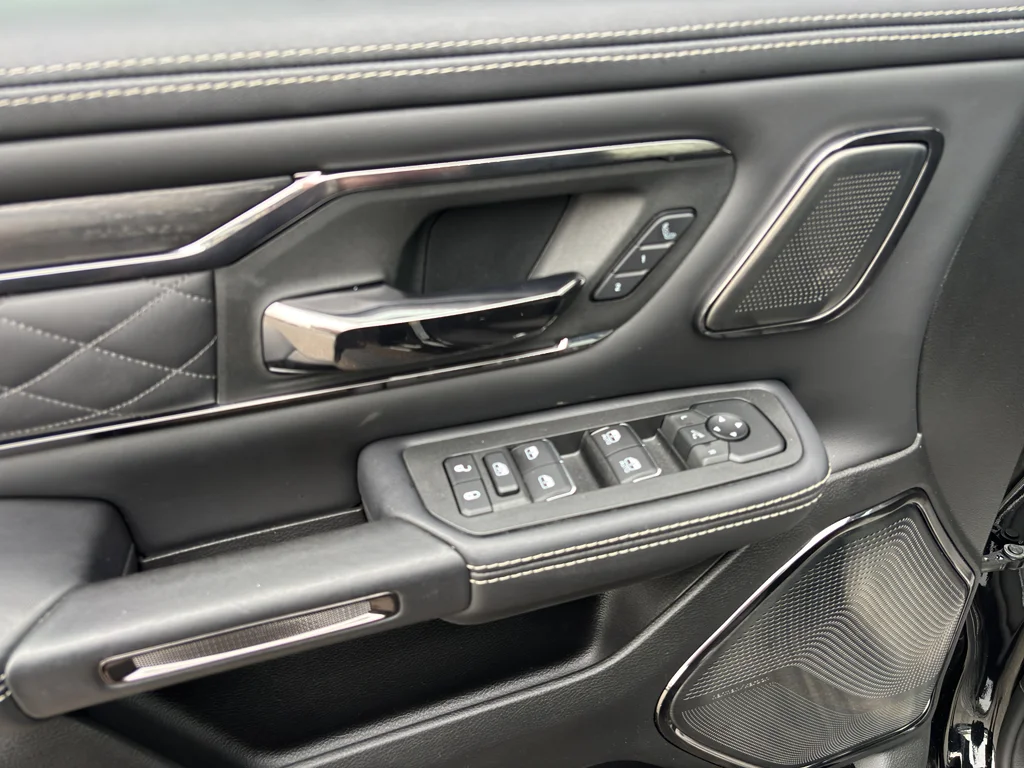 2025 RAM Ram 1500 Pickup Limited - Photo 11
