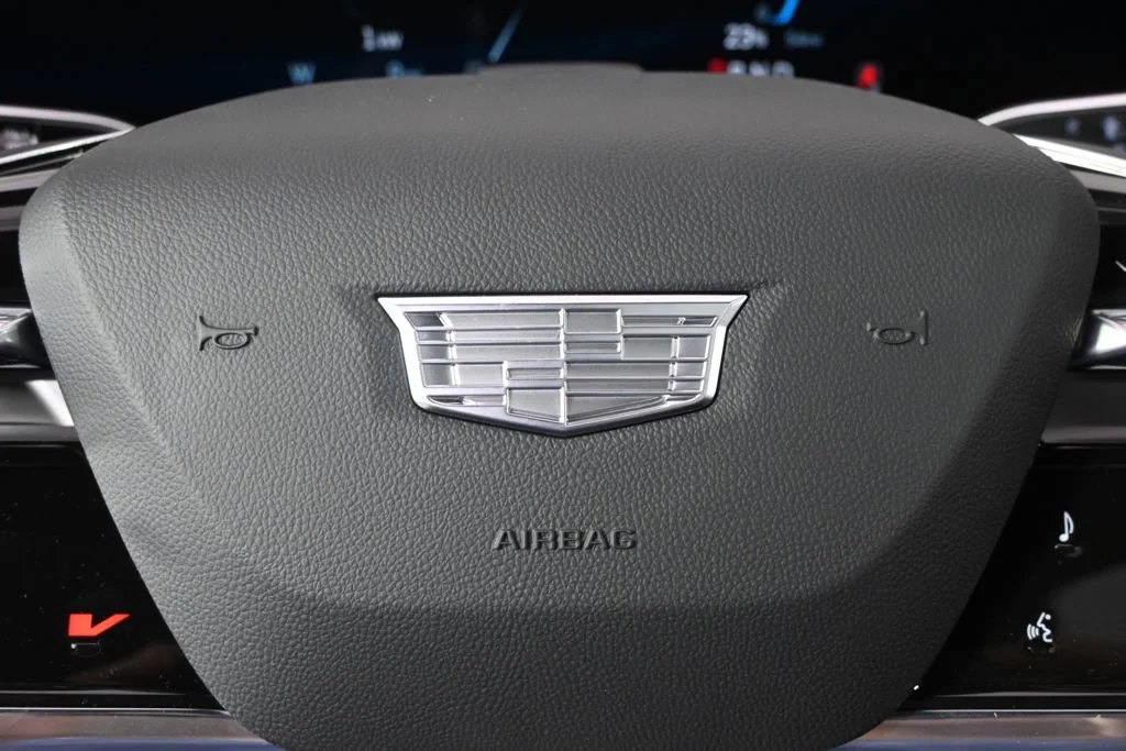 2027 Cadillac VISTIQ Sport - Photo 35