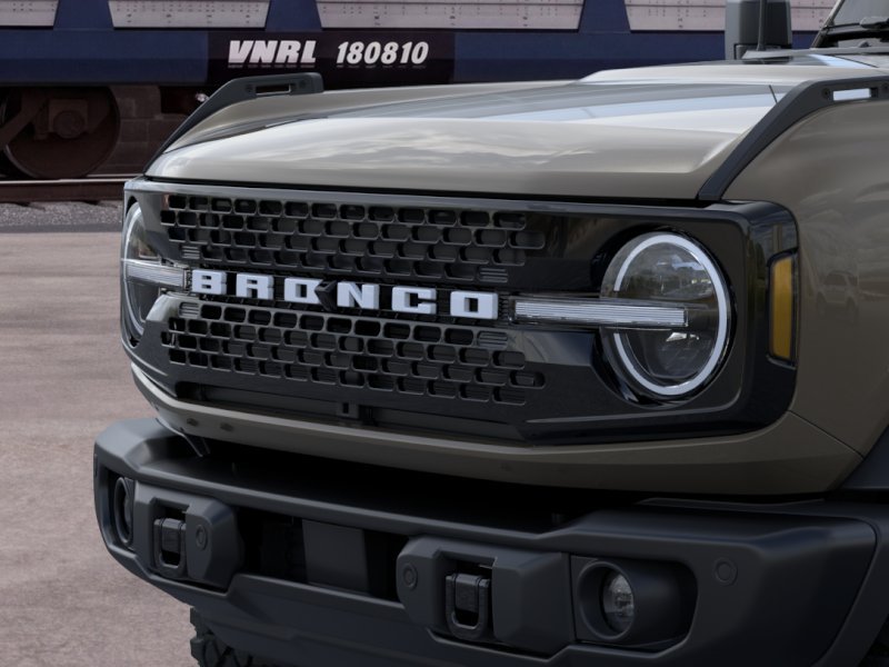 New 2026 Marsh Gray Ford Badlands® image 19