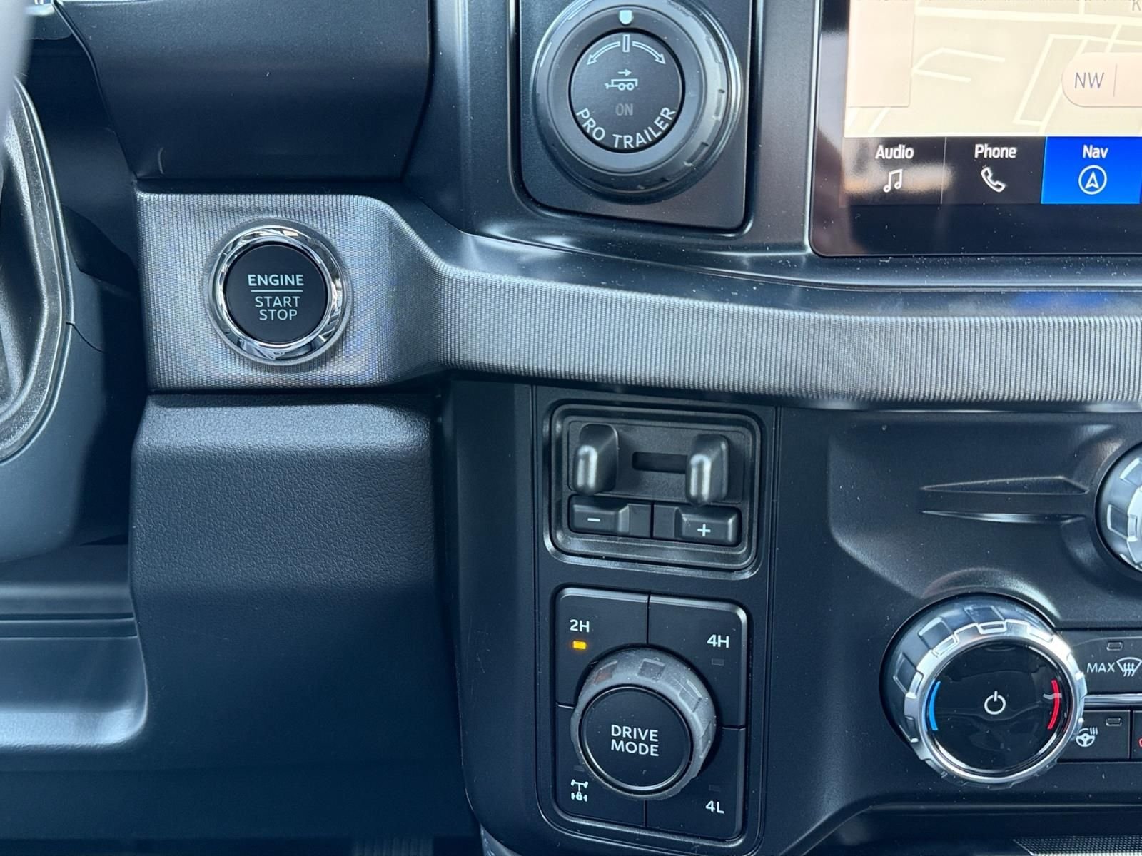 New 2026 Glacier Gray Metallic Tri-Coat Ford F-250® Platinum® image 22